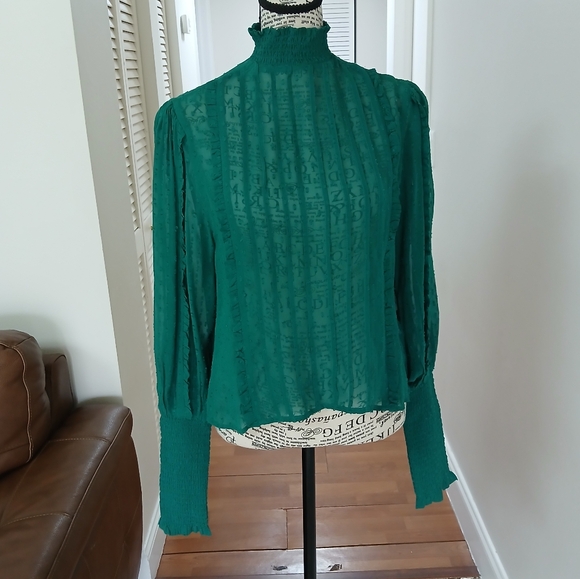 Farm Rio Emerald Ruffle Long Sleeve Blouse - Picture 2 of 10